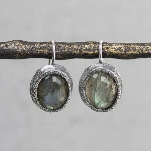 19447-oorhangers-zilver-met-labradoriet